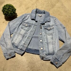 Refuge Light Wash Denim Jean Jacket Size S Classic‎ Summer Spring Fall Neutral